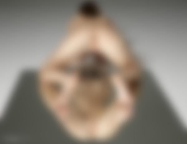 ギャラリー9の画像番号モロコの裸の反射