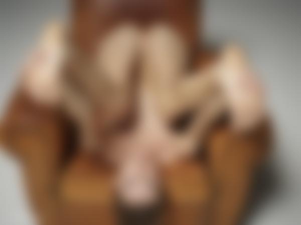 Bild #9 aus der Galerie Any Moloko Verführerin