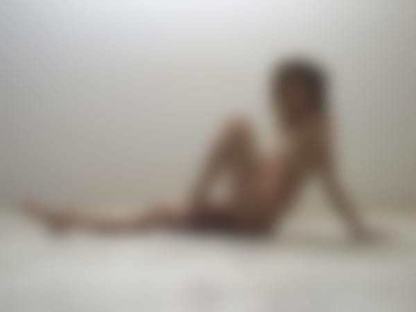 Afbeelding #8 uit de galerij Anya vrouwelijk figuur