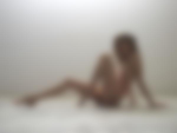 Afbeelding #9 uit de galerij Anya vrouwelijk figuur