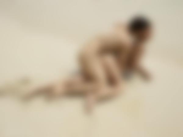 Immagine n.11 dalla galleria La vita di Ariel e Alex è una spiaggia