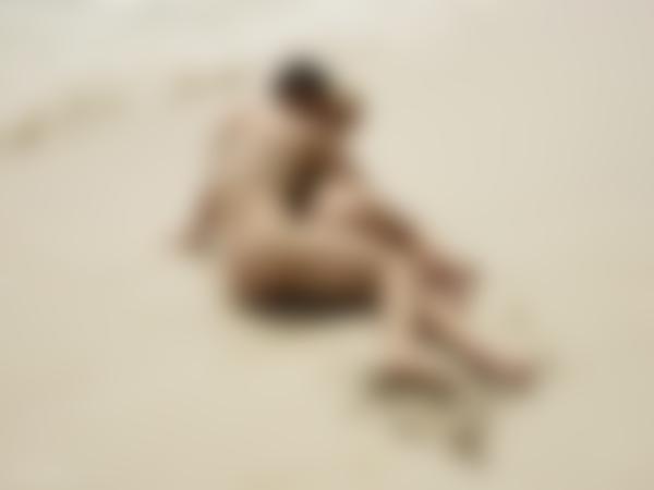 Immagine n.8 dalla galleria La vita di Ariel e Alex è una spiaggia