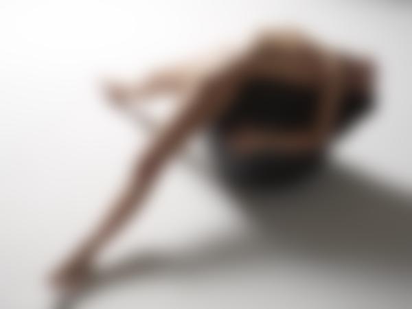 Bilde #8 fra galleriet Ariel naken trening