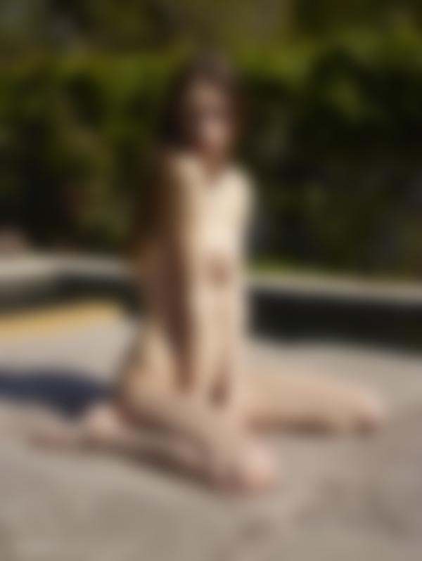 Image n° 8 de la galerie Aya Beshen Summer Time