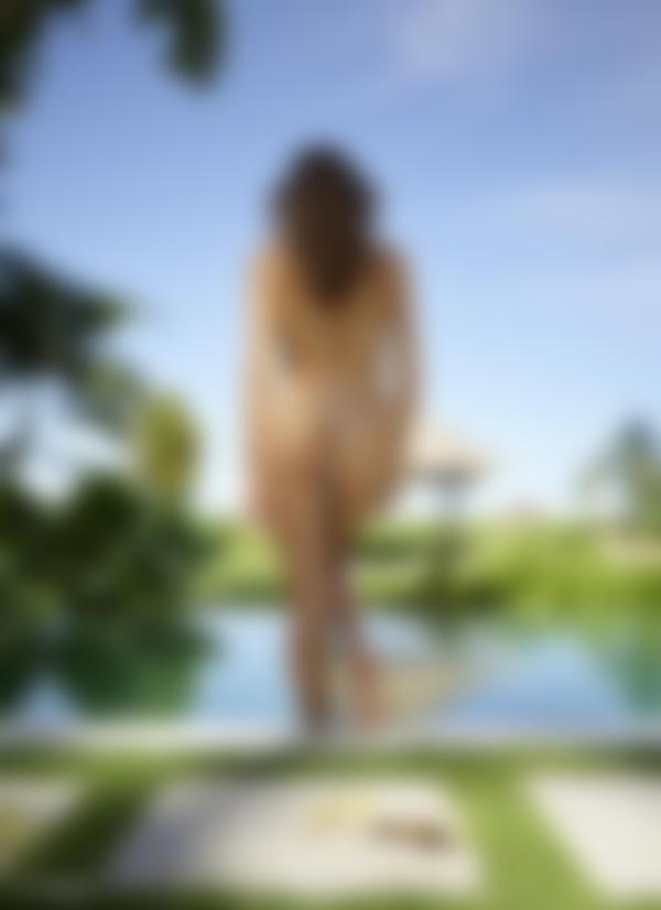 Imagen #8 de la galería Trébol modelo desnudo