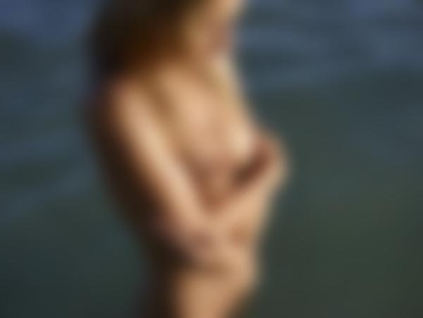 Image #8 from the gallery Darina L nude beach
