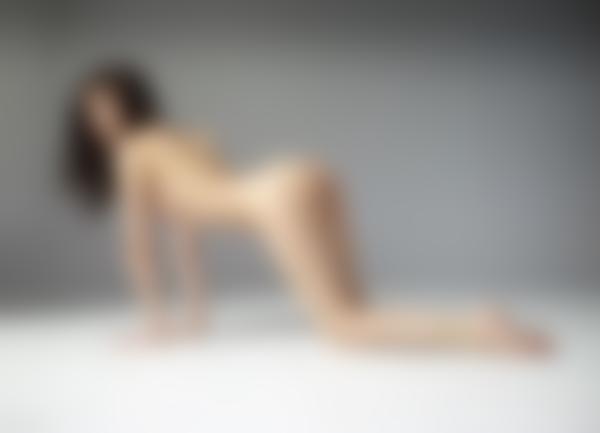 Kuva #10 galleriasta Edenin ensimmäiset alastonkuvat