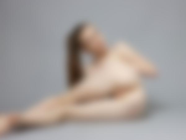 Bilde #9 fra galleriet Emily skarpe nakenbilder