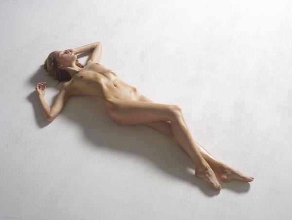 Kuva #1 galleriasta Emma alasti