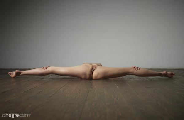 Imagen #5 de la galería Eva flexión femenina