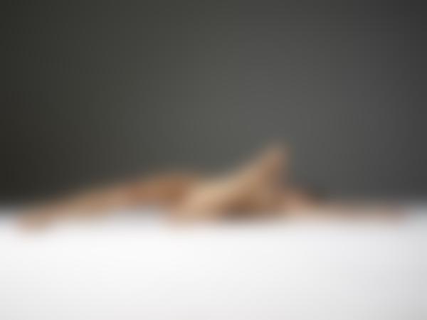 Изображение №8 от галерията Gia еротични голи