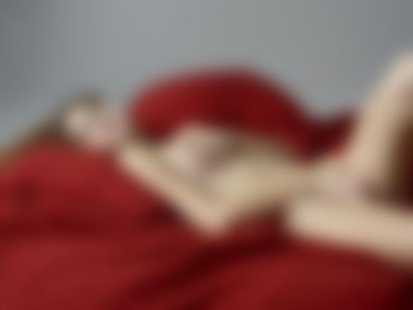 Image n° 10 de la galerie Heidi en feu