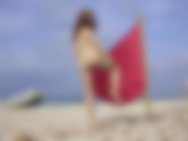 Immagine n.9 dalla galleria Jenna bandiera rossa Ibiza