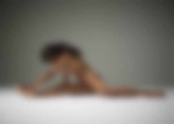 Billede #10 fra galleriet Loli K studie nøgenbilleder