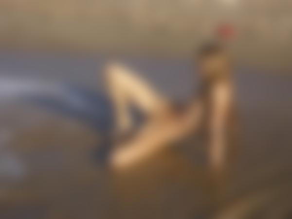 Resim # 9 galeriden Milena çıplaklar plajı