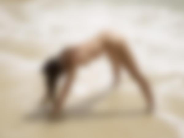 Bild #8 från galleriet Mira beach nakenbilder