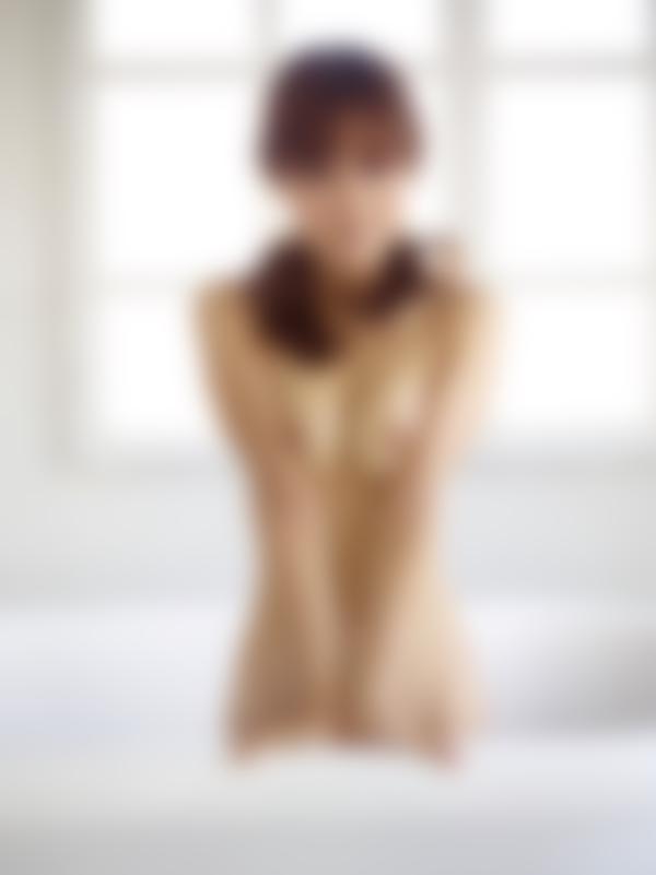 Vaizdas #8 iš galerijos Miri keista slaugytoja