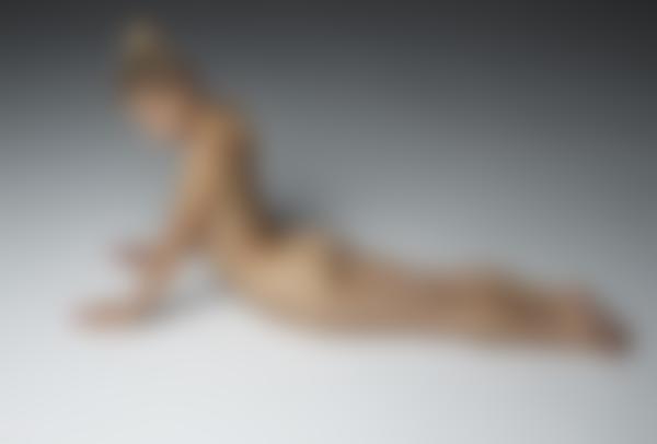 Attēls #8 no galerijas Oktobra modeļu mūza