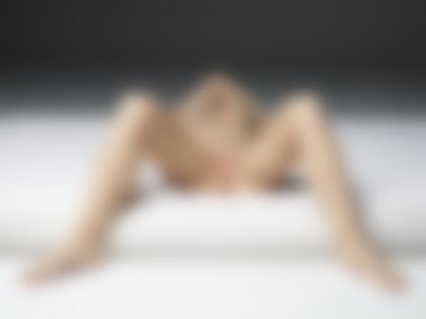 图片 #8 来自画廊 十月裸体