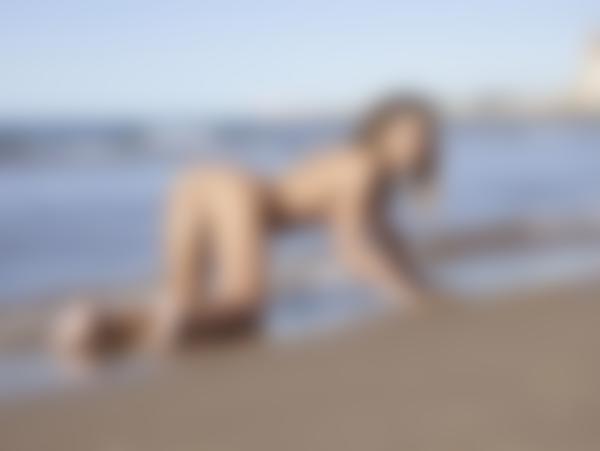 图片 #8 来自画廊 海滩上的佩内洛普性爱