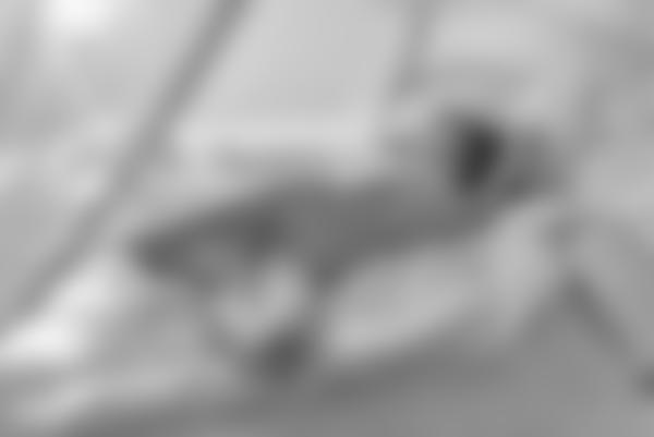 Image n° 10 de la galerie Proserpine sexe noir